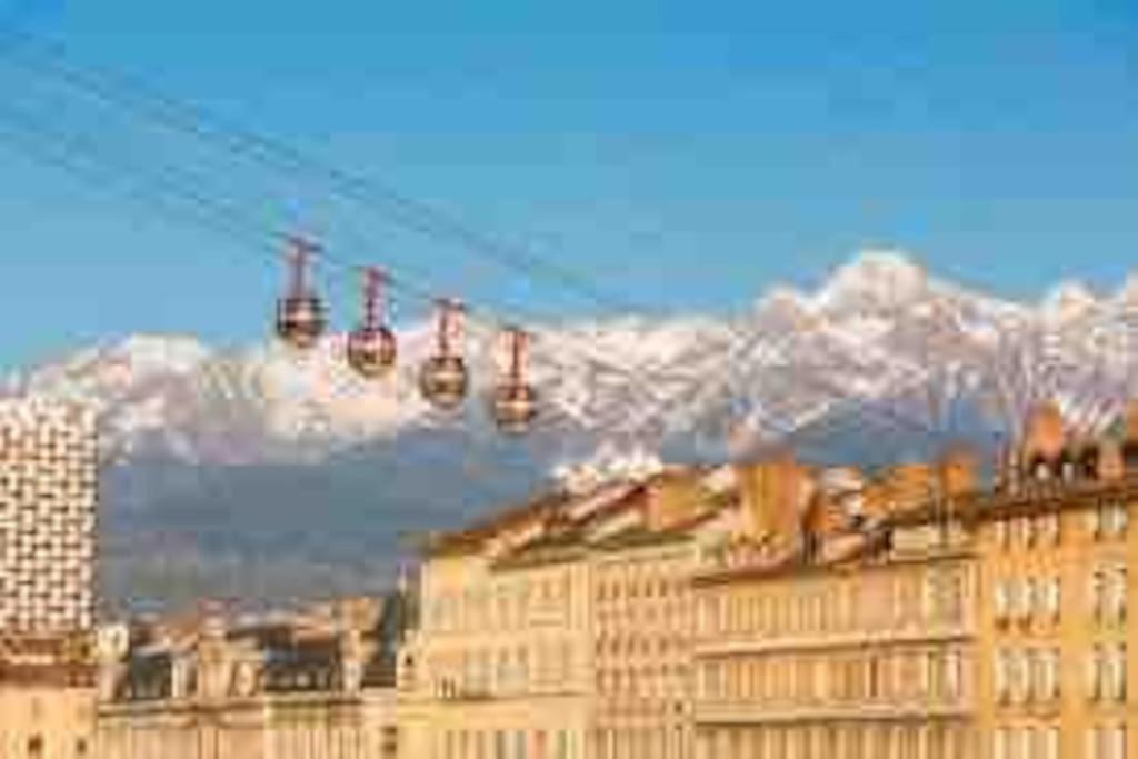 Grand Appartement Avec Vue Magnifique - Vercors - Une Experience Unique - Wifi Gratuit Grenoble Exterior photo